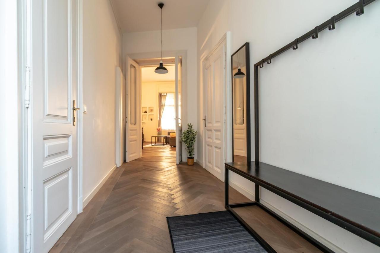 Friendly Home In The Center With 2Bedrooms Budapest Kültér fotó